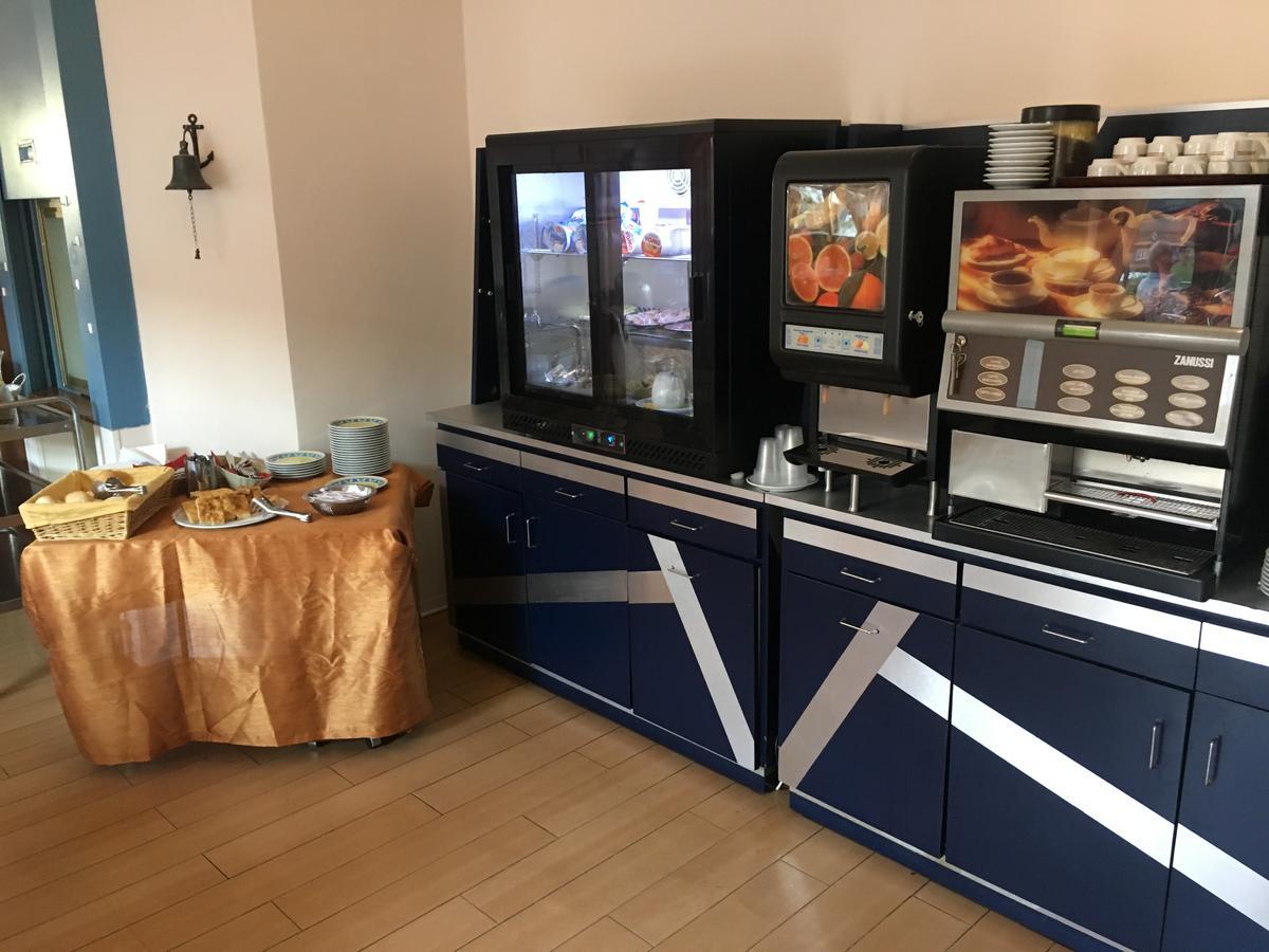 Hotel Arma Ristorante Arma di Taggia Eksteriør bilde